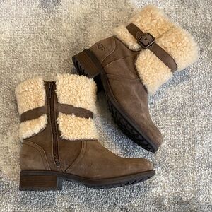 UGG Women's Chestnut/Tan Suede Shearling Cuff Ankle Boots